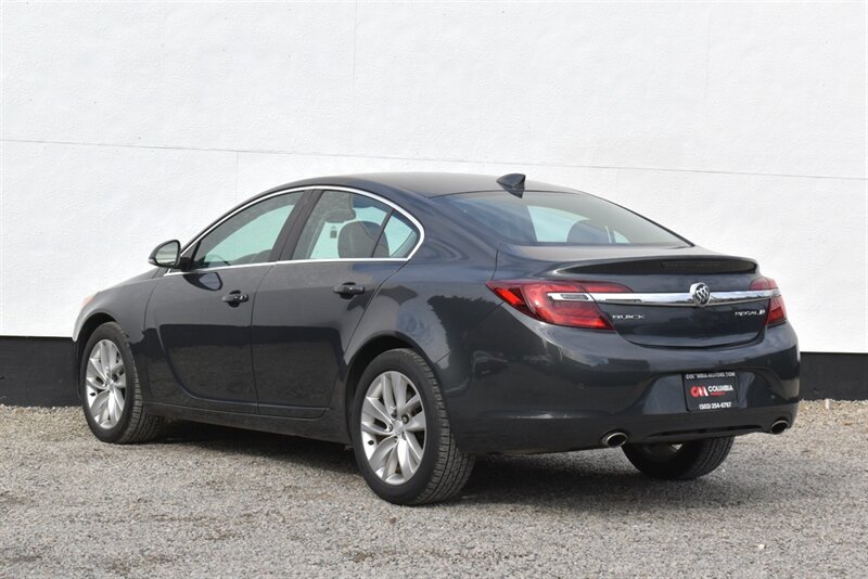 2015 Buick Regal Premium I  4dr Sedan! Back Up Camera! Park Assist! Traction Control! Bluetooth Connectivity! Heated Leather Seats!
