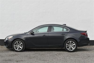 2015 Buick Regal Premium I  4dr Sedan! Back Up Camera! Park Assist! Traction Control! Bluetooth Connectivity! Heated Leather Seats! - Photo 9 - Portland, OR 97266