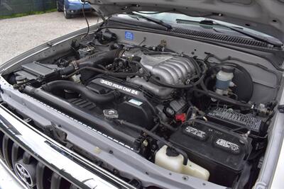 2004 Toyota Tacoma PreRunner V6  2dr Xtracab RWD SB! Back Up Camera! Bluetooth/USB Connectivity! ECT Power Mode! Cruise Control! Power Windows! - Photo 28 - Portland, OR 97266