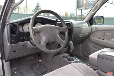 2004 Toyota Tacoma PreRunner V6  2dr Xtracab RWD SB! Back Up Camera! Bluetooth/USB Connectivity! ECT Power Mode! Cruise Control! Power Windows! - Photo 3 - Portland, OR 97266