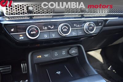 2025 Honda Civic Hybrid Sport Touring 4dr Hatchback**BY APPOINTMENT ONLY**Back-Up Cam! Blind Spot Monitor! Google Maps! Apple CarPlay! Android Auto! Sport/Econ Mode! Heated Seats! Sunroof! 50MPG City! 45MPG Hwy! - Photo 19 - Portland, OR 97266