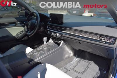 2025 Honda Civic Hybrid Sport Touring 4dr Hatchback**BY APPOINTMENT ONLY**Back-Up Cam! Blind Spot Monitor! Google Maps! Apple CarPlay! Android Auto! Sport/Econ Mode! Heated Seats! Sunroof! 50MPG City! 45MPG Hwy! - Photo 11 - Portland, OR 97266