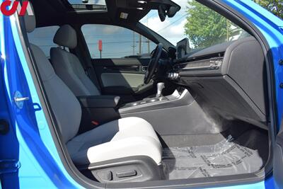 2025 Honda Civic Hybrid Sport Touring  4dr Hatchback**BY APPOINTMENT ONLY**Back-Up Cam! Blind Spot Monitor! Google Maps! Apple CarPlay! Android Auto! Sport/Econ Mode! Heated Seats! Sunroof! 50MPG City! 45MPG Hwy! - Photo 24 - Portland, OR 97266