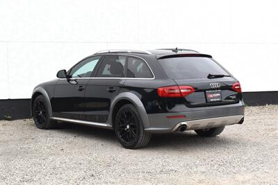 2016 Audi allroad 2.0T quattro Premium Plus AWD 4dr Wagon! Blind Spot Monitor! Back Up Camera! Parking Sensors! Cruise Control! Panoramic Sunroof! Heated Leather Seats! Bluetooth! - Photo 2 - Portland, OR 97266