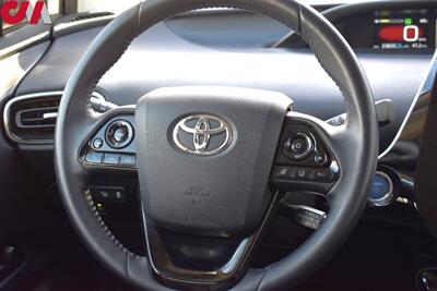 2020 Toyota Prius XLE AWD-e  AWD 4dr Hatchback! 52 City MPG! 48 Hwy MPG! Back Up Camera! Lane Assist! Collision Mitigation! Bluetooth! Heated Leather Seats! Heated Steering Wheel! Qi-Wireless Charging! Trunk Cargo Cover! - Photo 13 - Portland, OR 97266