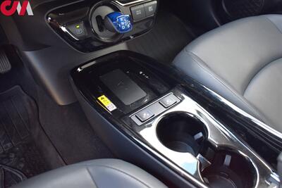 2020 Toyota Prius XLE AWD-e  AWD 4dr Hatchback! 52 City MPG! 48 Hwy MPG! Back Up Camera! Lane Assist! Collision Mitigation! Bluetooth! Heated Leather Seats! Heated Steering Wheel! Qi-Wireless Charging! Trunk Cargo Cover! - Photo 20 - Portland, OR 97266
