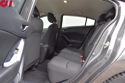 2018 Mazda Mazda3 Sport  4dr Hatchback! 28 City MPG! 37 Hwy MPG!  Back Up Camera! Sport Drive Mode! Apple CarPlay! Android Auto! - Photo 26 - Portland, OR 97266