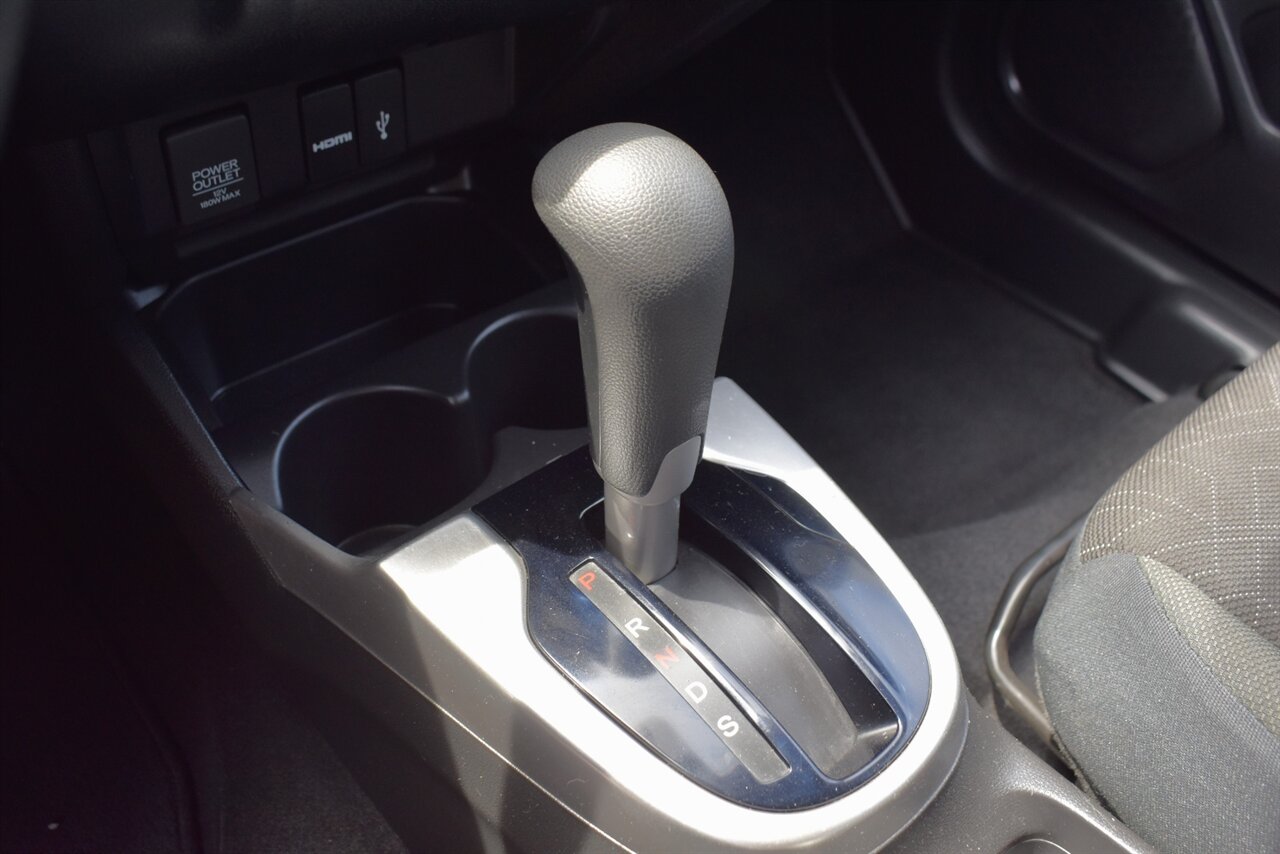 2016 Honda Fit EX 4dr CVT Hatchback!**BY APPOINTMENT ONLY**Up to 38 MPG Hwy! Back Up Camera! Cruise Control! Econ Drive Mode! Power Moonroof! Honda LaneWatch! Touchscreen Infotainment! HDMI/USB/Bluetooth Connectivity! - Photo 27 - Portland, OR 97266