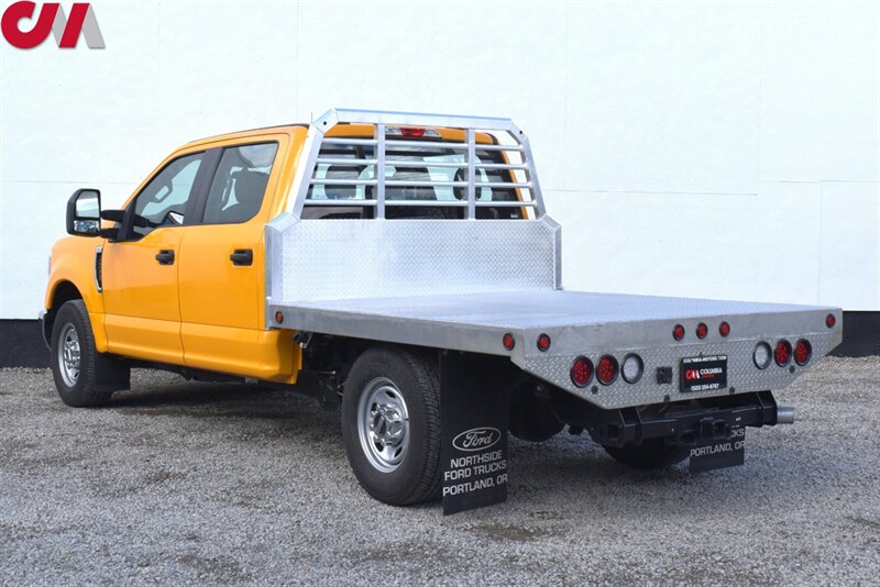 2021 Ford F-250 Super Duty XL  RWD!**APPOINTMENT ONLY**Crew Cab! Flatbed / Stake Bed! Tow Package! Backup Camera! Parking Sensors! Heavy Duty Work Truck!