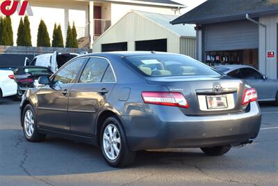 2011 Toyota Camry LE  4dr Sedan 6A VSC & TRAC! Brake Assist & Smart Stop Technology! Bluetooth! Aux & USB Inputs Power Driver's Seat! - Photo 2 - Portland, OR 97266