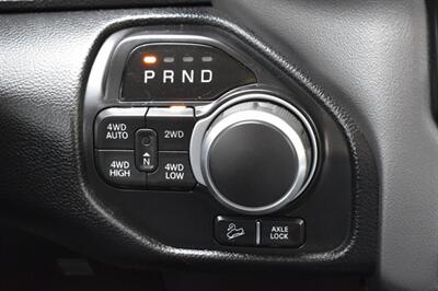2020 RAM 1500 Big Horn 4x4 4dr CrewCab! 6.4 ft. Short Bed! Big Horn Trim! 2WD/4WD Auto/4WD High/4WD Low! Tow/Haul Mode! Apple CarPlay & Android Auto! Uconnect Touchscreen! Bluetooth! Backup Camera! - Photo 24 - Portland, OR 97266