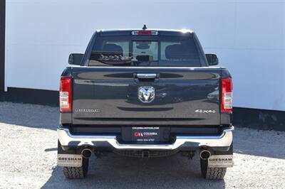 2020 RAM 1500 Big Horn 4x4 4dr CrewCab! 6.4 ft. Short Bed! Big Horn Trim! 2WD/4WD Auto/4WD High/4WD Low! Tow/Haul Mode! Apple CarPlay & Android Auto! Uconnect Touchscreen! Bluetooth! Backup Camera! - Photo 4 - Portland, OR 97266