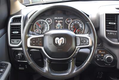 2020 RAM 1500 Big Horn 4x4 4dr CrewCab! 6.4 ft. Short Bed! Big Horn Trim! 2WD/4WD Auto/4WD High/4WD Low! Tow/Haul Mode! Apple CarPlay & Android Auto! Uconnect Touchscreen! Bluetooth! Backup Camera! - Photo 14 - Portland, OR 97266