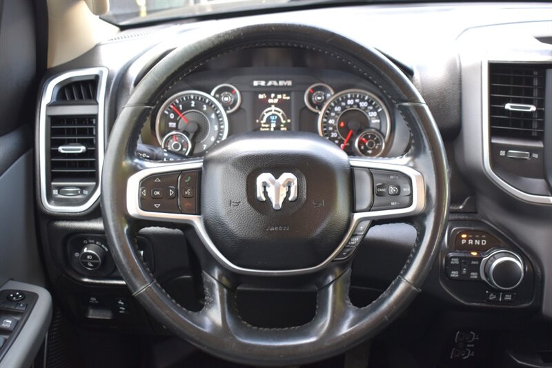 2020 RAM 1500 Big Horn 4x4 4dr CrewCab! 6.4 ft. Short Bed! Big Horn Trim! 2WD/4WD Auto/4WD High/4WD Low! Tow/Haul Mode! Apple CarPlay & Android Auto! Uconnect Touchscreen! Bluetooth! Backup Camera! - Photo 14 - Portland, OR 97266