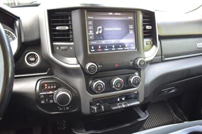 2020 RAM 1500 Big Horn 4x4 4dr CrewCab! 6.4 ft. Short Bed! Big Horn Trim! 2WD/4WD Auto/4WD High/4WD Low! Tow/Haul Mode! Apple CarPlay & Android Auto! Uconnect Touchscreen! Bluetooth! Backup Camera! - Photo 20 - Portland, OR 97266