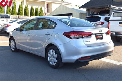 2017 Kia Forte LX  4dr Sedan 6-Speed Manual! 25 MPG City! / 34 MPG Highway! Traction Control! Bluetooth/Aux/USB! - Photo 2 - Portland, OR 97266