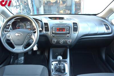2017 Kia Forte LX  4dr Sedan 6-Speed Manual! 25 MPG City! / 34 MPG Highway! Traction Control! Bluetooth/Aux/USB! - Photo 12 - Portland, OR 97266