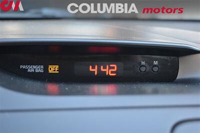 2017 Kia Forte LX 4dr Sedan 6-Speed Manual! 25 MPG City! / 34 MPG Highway! Traction Control! Bluetooth/Aux/USB! - Photo 17 - Portland, OR 97266