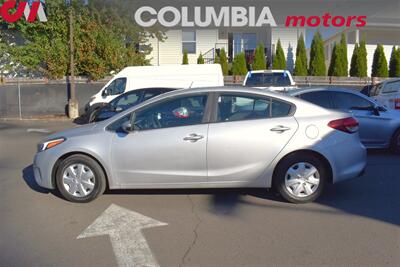 2017 Kia Forte LX 4dr Sedan 6-Speed Manual! 25 MPG City! / 34 MPG Highway! Traction Control! Bluetooth/Aux/USB! - Photo 9 - Portland, OR 97266