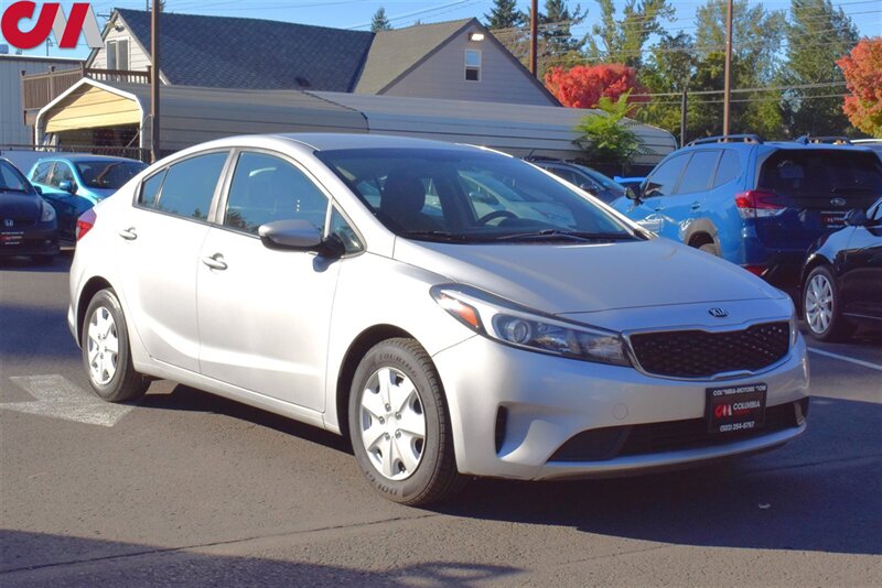 2017 Kia Forte LX  4dr Sedan 6-Speed Manual! 25 MPG City! / 34 MPG Highway! Traction Control! Bluetooth/Aux/USB!