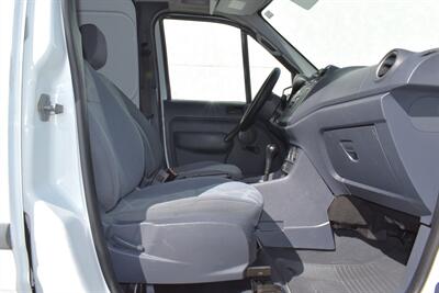 2011 Ford Transit Connect XL  4dr Cargo Mini-Van w/o Side & Rear Glass! Spacious Cargo Area! AM/FM Stereo! Dual Sliding Side Doors! Overhead Storage Shelf! - Photo 22 - Portland, OR 97266