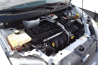 2011 Ford Transit Connect XL  4dr Cargo Mini-Van w/o Side & Rear Glass! Spacious Cargo Area! AM/FM Stereo! Dual Sliding Side Doors! Overhead Storage Shelf! - Photo 25 - Portland, OR 97266