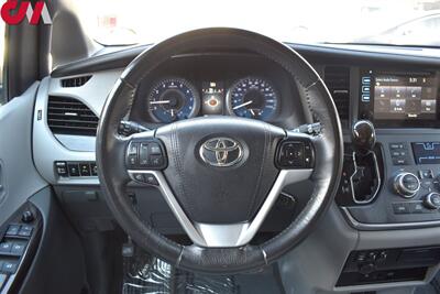 2017 Toyota Sienna XLE Premium 7-Passenger  4dr Mini-Van! Back Up Camera! Blind Spot Monitor! Parking Assist! DVD Player! Bluetooth! Heated Leather Seats! Powered Liftgate! Powered Sliding Doors! Stow-Away Rear Seats! - Photo 13 - Portland, OR 97266
