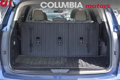 2019 Subaru Ascent Limited 8-Passenger 4dr SUV! EyeSight Assist Tech! Blind Spot Monitor! Back Up Camera! X-Mode! Navigation! Apple CarPlay! Android Auto! Heated Leather Seats! Pano-Sunroof! - Photo 31 - Portland, OR 97266