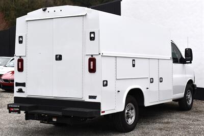 2022 Chevrolet Express 3500  Service Utility Truck!**APPOINTMENT ONLY**Automatic Transmission! Rear Wheel Drive! Service Body! Lockable Tool Compartments! Enclosed Upper Storage! Heavy Duty Suspension! Stability Control! - Photo 5 - Portland, OR 97266