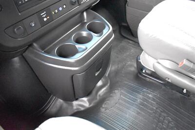 2022 Chevrolet Express 3500  Service Utility Truck!**APPOINTMENT ONLY**Automatic Transmission! Rear Wheel Drive! Service Body! Lockable Tool Compartments! Enclosed Upper Storage! Heavy Duty Suspension! Stability Control! - Photo 19 - Portland, OR 97266