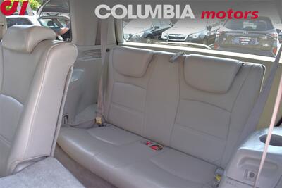 2006 Toyota Highlander Hybrid  AWD 4dr SUV! 3rd Row Seats! Leather Seats! Sunroof! Tow Hitch! All Weather Floor Mats! Cruise Control! JBL Sound! - Photo 19 - Portland, OR 97266