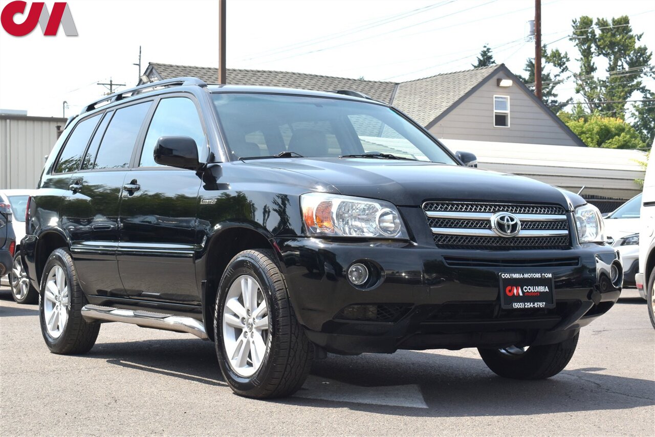 2006 Toyota Highlander Hybrid AWD 4dr SUV! 3rd Row Seats! Leather Seats! Sunroof! Tow Hitch! All Weather Floor Mats! Cruise Control! JBL Sound! - Photo 1 - Portland, OR 97266
