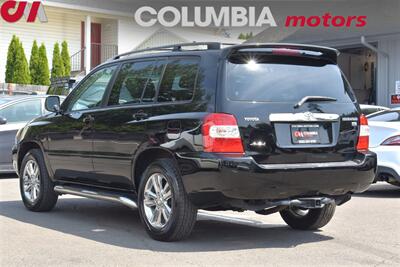 2006 Toyota Highlander Hybrid  AWD 4dr SUV! 3rd Row Seats! Leather Seats! Sunroof! Tow Hitch! All Weather Floor Mats! Cruise Control! JBL Sound! - Photo 2 - Portland, OR 97266
