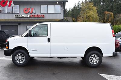 2006 Chevrolet Express 3500  3500 3dr Van Payload Capacity 3,270lbs! Towing Capacity 9,400lbs! Stability Control! Traction Control! USB & AUX Input! Bluetooth! Leather Seats! Hitch Insert f/Towing! New Tires Cosmo El Tigre AT! - Photo 9 - Portland, OR 97266