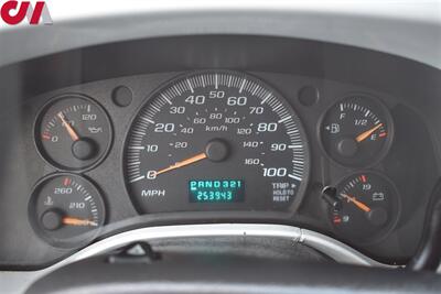 2006 Chevrolet Express 3500 3500 3dr Van Payload Capacity 3,270lbs! Towing Capacity 9,400lbs! Stability Control! Traction Control! USB & AUX Input! Bluetooth! Leather Seats! Hitch Insert f/Towing! New Tires Cosmo El Tigre AT! - Photo 15 - Portland, OR 97266