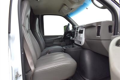 2006 Chevrolet Express 3500  3500 3dr Van! Payload Capacity 3,270lbs! Towing Capacity 9,400lbs! Stability Control! Traction Control! USB & AUX Input! Bluetooth! Leather Seats! Hitch Insert f/Towing! - Photo 28 - Portland, OR 97266