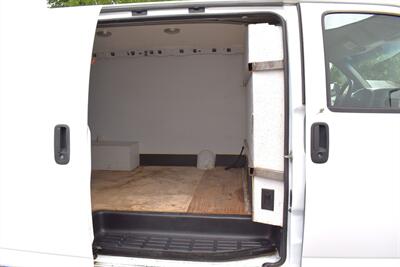 2006 Chevrolet Express 3500  3500 3dr Van! Payload Capacity 3,270lbs! Towing Capacity 9,400lbs! Stability Control! Traction Control! USB & AUX Input! Bluetooth! Leather Seats! Hitch Insert f/Towing! - Photo 21 - Portland, OR 97266