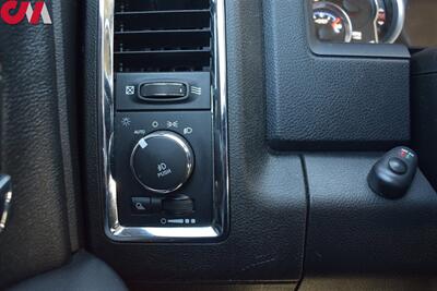 2017 RAM 2500 Laramie 4x4 4dr Crew Cab 6.3 ft. SB Pickup**BY APPOINTMENT ONLY**Back-Up & Cargo Camera! Bluetooth! Tow Pkg! GPS Nav! Vented & Heated Leather Seats! BakFlip MX4 Bed Cover! Front & Back Lightbar! - Photo 12 - Portland, OR 97266