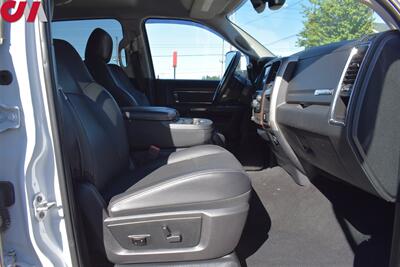 2017 RAM 2500 Laramie  4x4 4dr Crew Cab 6.3 ft. SB Pickup**BY APPOINTMENT ONLY**Back-Up & Cargo Camera! Bluetooth! Tow Pkg! GPS Nav! Vented & Heated Leather Seats! BakFlip MX4 Bed Cover! Front & Back Lightbar! - Photo 24 - Portland, OR 97266
