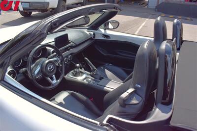 2020 Mazda MX-5 Miata Grand Touring  2dr Convertible 6-Speed Manual! Back Up Cam! Blind Spot Monitor! Lane Assist & Collision Mitigation! Apple CarPlay & Android Auto! Heated Leather Seats! - Photo 25 - Portland, OR 97266