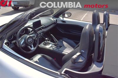 2020 Mazda MX-5 Miata Grand Touring 2dr Convertible 6-Speed Manual! Back Up Cam! Blind Spot Monitor! Lane Assist & Collision Mitigation! Apple CarPlay & Android Auto! Heated Leather Seats! - Photo 25 - Portland, OR 97266