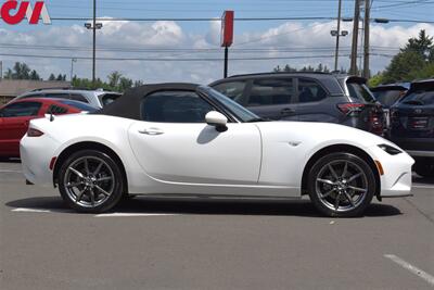 2020 Mazda MX-5 Miata Grand Touring  2dr Convertible 6-Speed Manual! Back Up Cam! Blind Spot Monitor! Lane Assist & Collision Mitigation! Apple CarPlay & Android Auto! Heated Leather Seats! - Photo 7 - Portland, OR 97266