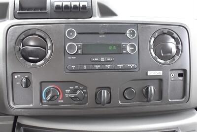 2017 Ford E-350 SD 2dr  Van!**APPOINTMENT ONLY**V10 Power! Dually! Service Body w/ Tool Compartments! Enclosed Upper Box! Work Ready! - Photo 19 - Portland, OR 97266