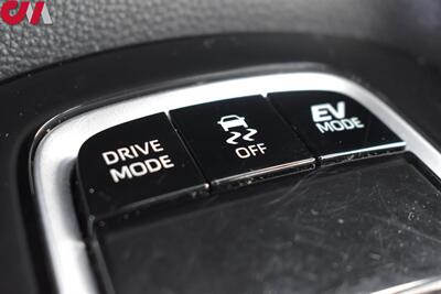 2020 Toyota Corolla Hybrid LE  4dr Sedan**BY APPOINTMENT ONLY** 53 City MPG! 52 Hwy MPG! Toyota Safety Sense 2.0! Back Up Cam! Lane Assist! Collision Mitigation! Sport & Eco Modes! Bluetooth! - Photo 22 - Portland, OR 97266