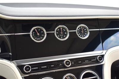 2021 Bentley Continental GT V8  AWD 2dr Coupe**BY APPOINTMENT ONLY**Adaptive Air Suspension! Rotating Display! 360° Camera System! Naim Premium Audio! Heated & Ventilated Massaging Seats! Heads-Up Display! - Photo 30 - Portland, OR 97266