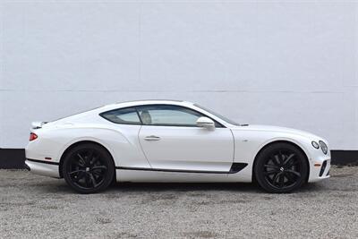 2021 Bentley Continental GT V8  AWD 2dr Coupe**BY APPOINTMENT ONLY**Adaptive Air Suspension! Rotating Display! 360° Camera System! Naim Premium Audio! Heated & Ventilated Massaging Seats! Heads-Up Display! - Photo 9 - Portland, OR 97266