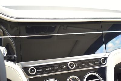 2021 Bentley Continental GT V8  AWD 2dr Coupe**BY APPOINTMENT ONLY**Adaptive Air Suspension! Rotating Display! 360° Camera System! Naim Premium Audio! Heated & Ventilated Massaging Seats! Heads-Up Display! - Photo 31 - Portland, OR 97266