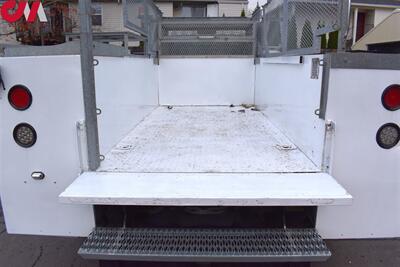 2016 Ford Commercial F-550 Super Duty Utility  4WD Reg Cab WB CA XL**BY APPOINTMENT ONLY** Tow Pkg w/Tow Hooks & Hitch! Bluetooth/USB/Aux in! Gear Select! Cruise Control! All Weather Floor Mats! Utility Bed w/Multiple Lockable Compartments! - Photo 25 - Portland, OR 97266