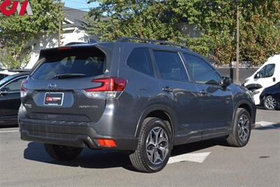 2020 Subaru Forester Premium  AWD 4dr Crossover EyeSight Assist! X-Mode! SI-Drive! Blind Spot Monitor! Back-Up Camera! Apple CarPlay! Android Auto! Heated Seats! Sunroof! Roof Rails! - Photo 5 - Portland, OR 97266