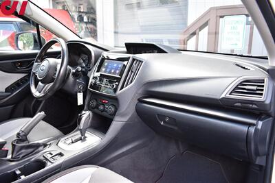 2019 Subaru Crosstrek 2.0i Premium  AWD 2.0I Premium Crossover CVT! X-Mode! EyeSight Driver Assist Tech! Back Up Cam! Apple CarPlay! Android Auto! Heated Seats! Sunroof! Roof Rails! - Photo 11 - Portland, OR 97266